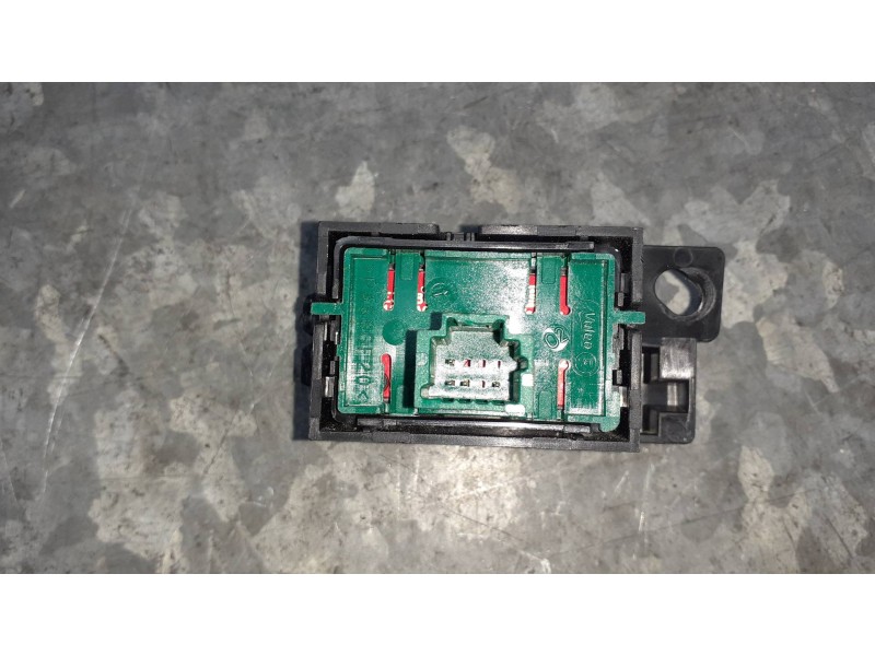 Recambio de interruptor para dacia sandero referencia OEM IAM 251560996R  