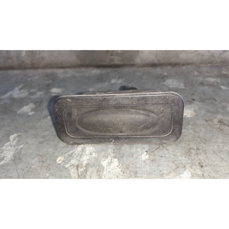 Recambio de maneta exterior maletero / porton para renault megane ii coupe/cabrio referencia OEM IAM 8200078256 88000001 