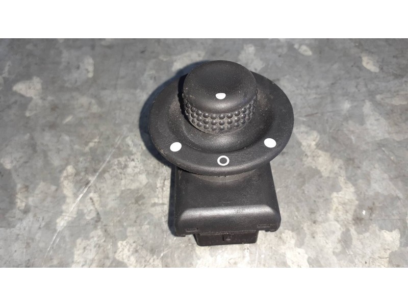 Recambio de mando retrovisor para dacia sandero referencia OEM IAM N5342 255704649R 