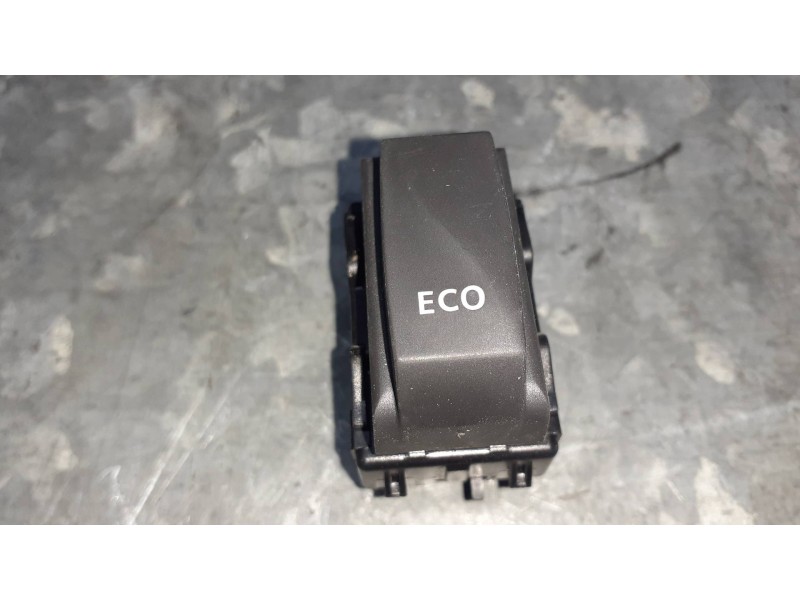 Recambio de interruptor para dacia sandero referencia OEM IAM 251B49802R 10094764 