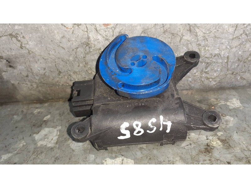 Recambio de motor apertura trampillas climatizador para audi a4 berlina (8e) referencia OEM IAM 0132801322 666210JB 8E1820511F