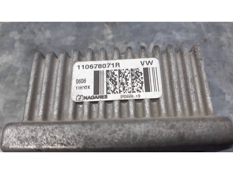 Recambio de modulo electronico para dacia sandero referencia OEM IAM 110678071R  