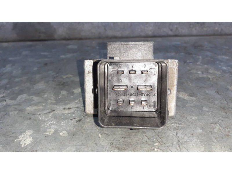 Recambio de modulo electronico para dacia sandero referencia OEM IAM 110678071R  