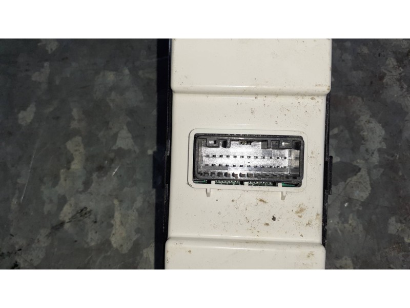 Recambio de mando elevalunas delantero derecho para hyundai ioniq 5 5 referencia OEM IAM 93575G2160MGS  