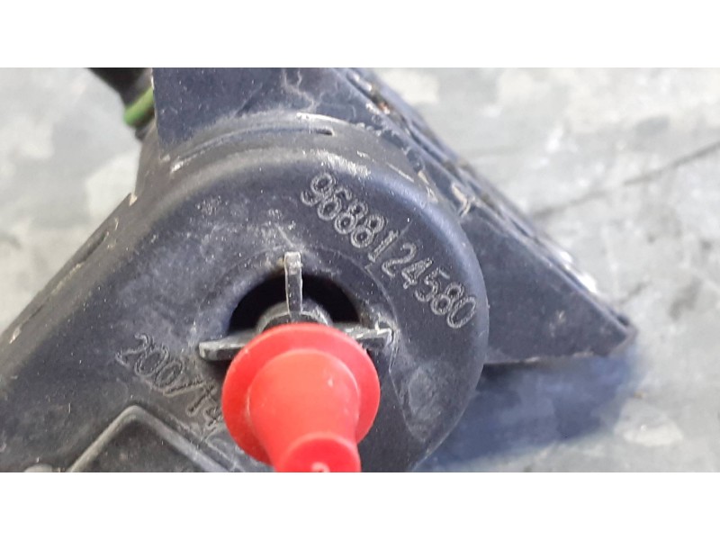 Recambio de valvula aire adicional para ford focus lim. (cb8) referencia OEM IAM 9688124580  