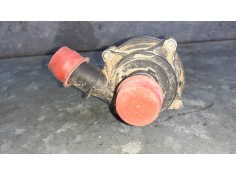 Recambio de bomba agua para volkswagen golf vii sportsvan referencia OEM IAM 5Q0965567  