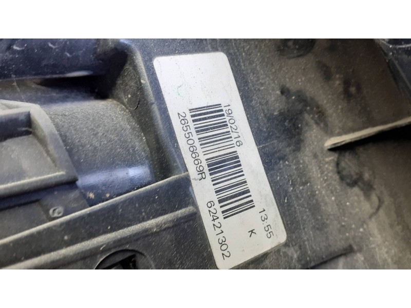 Recambio de piloto trasero derecho para dacia sandero referencia OEM IAM 265506669R 62421302 
