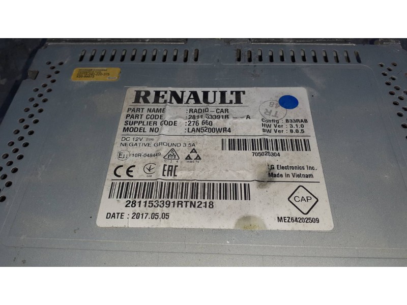 Recambio de sistema audio / radio cd para dacia duster ambiance 4x2 referencia OEM IAM MEZ64723906 281153391R 276660