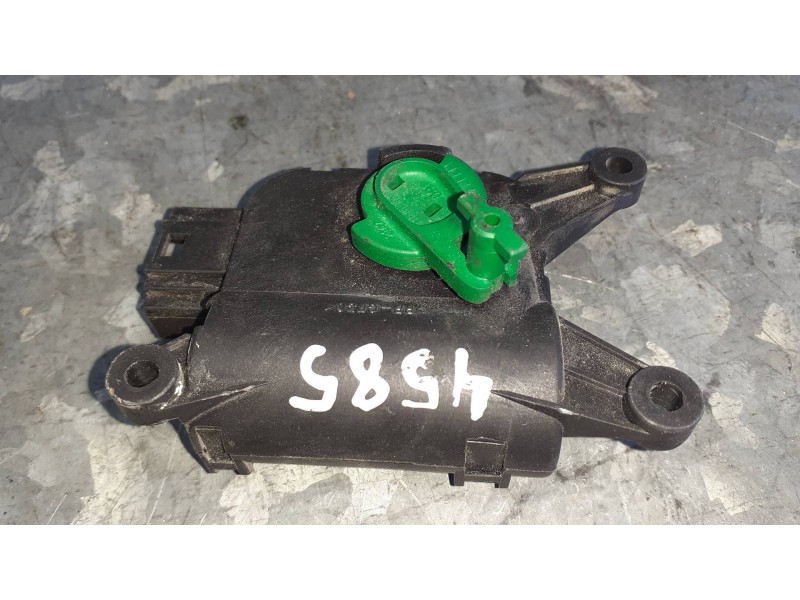 Recambio de motor apertura trampilla para audi a4 berlina (8e) referencia OEM IAM 0132801303 663829RD 8E1820511B