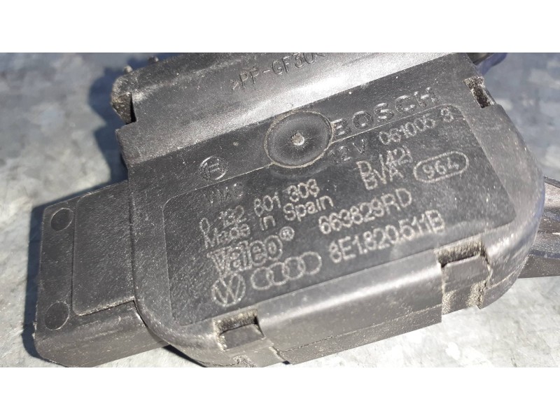 Recambio de motor apertura trampilla para audi a4 berlina (8e) referencia OEM IAM 0132801303 663829RD 8E1820511B