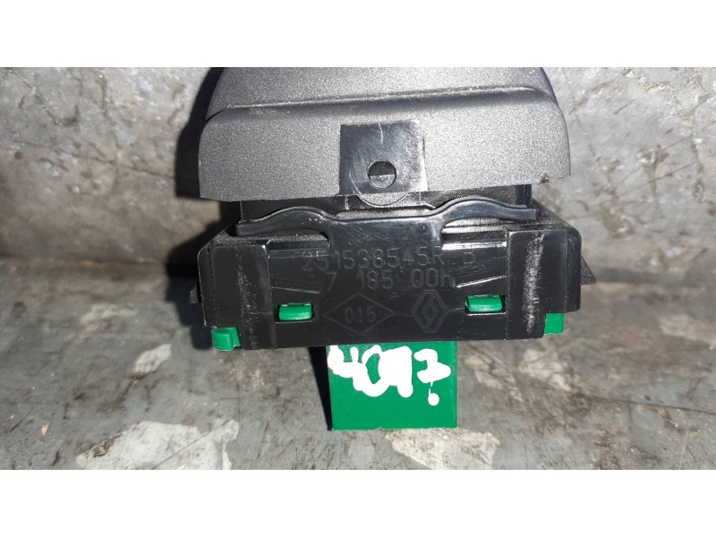 Recambio de interruptor para dacia duster ambiance 4x2 referencia OEM IAM 251538545R 718500 