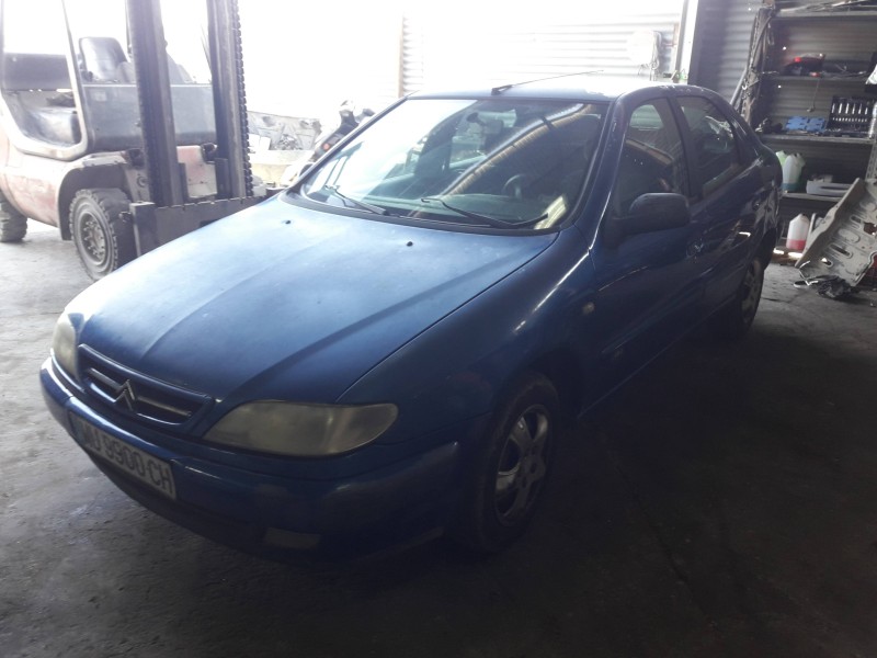 citroen xsara berlina del año 2000