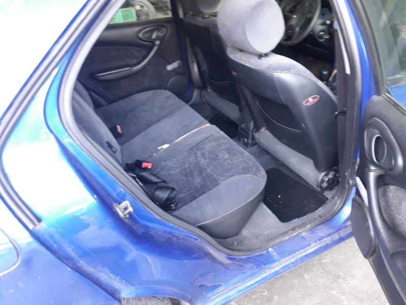 citroen xsara berlina del año 2000