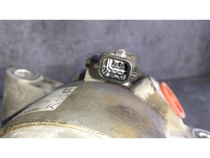 Recambio de compresor aire acondicionado para dacia duster ambiance 4x2 referencia OEM IAM 7073817991 T99006AA 926005154R