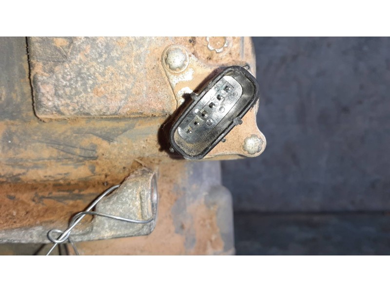 Recambio de compresor aire acondicionado para toyota prius+ referencia OEM IAM 0422000404  DENSO