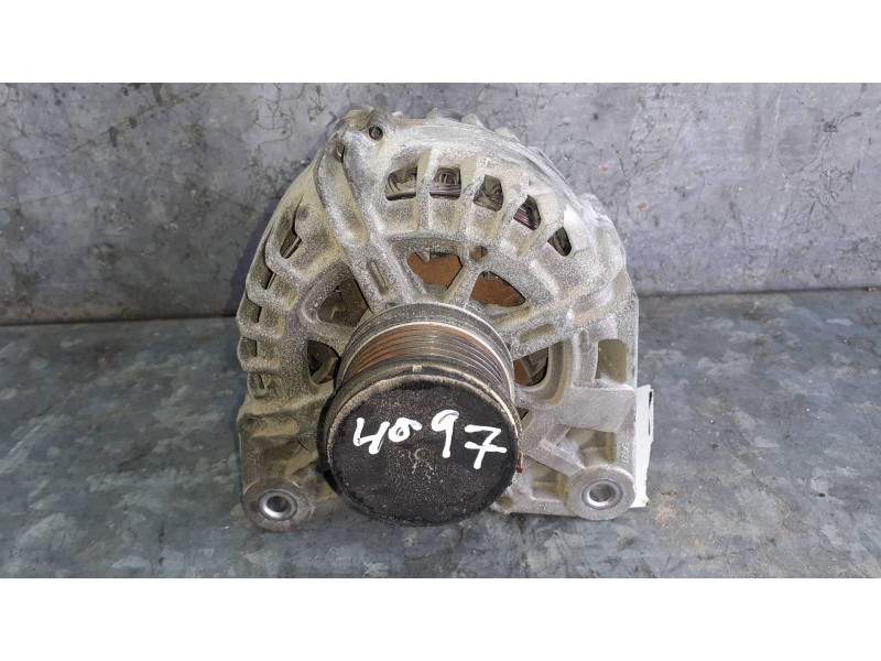 Recambio de alternador para dacia duster ambiance 4x2 referencia OEM IAM 2612717A 19117 2117063095