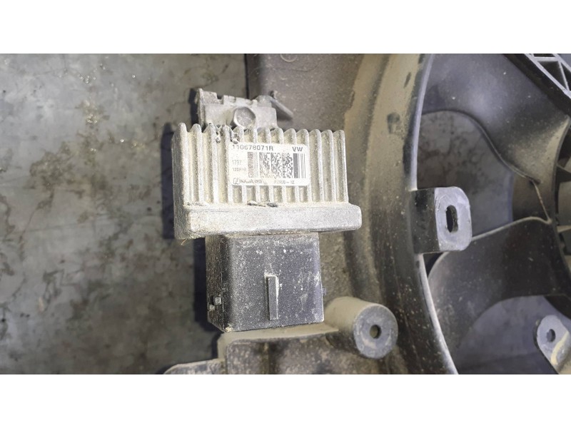 Recambio de electroventilador para dacia duster ambiance 4x2 referencia OEM IAM 214811626R  