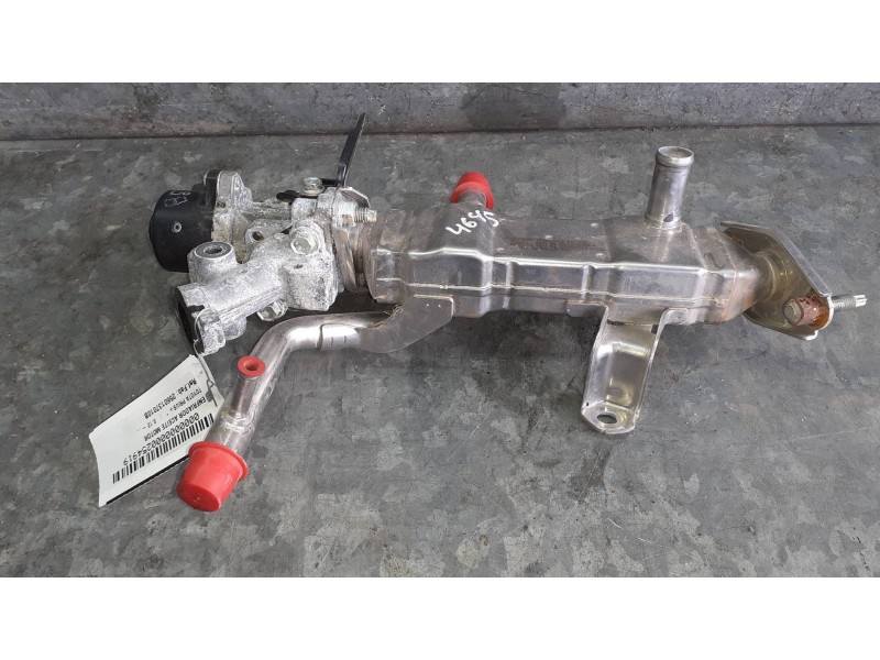 Recambio de enfriador aceite motor para toyota prius+ referencia OEM IAM 2560137010B   Recambio de enfriador aceite motor para toyota prius+ referencia OEM IAM 2560137010B