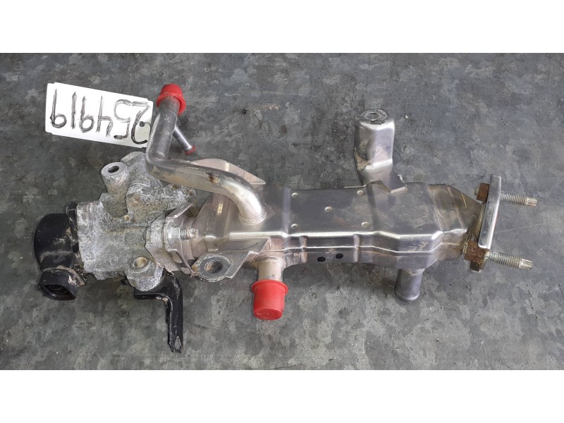 Recambio de enfriador aceite motor para toyota prius+ referencia OEM IAM 2560137010B   Recambio de enfriador aceite motor para toyota prius+ referencia OEM IAM 2560137010B