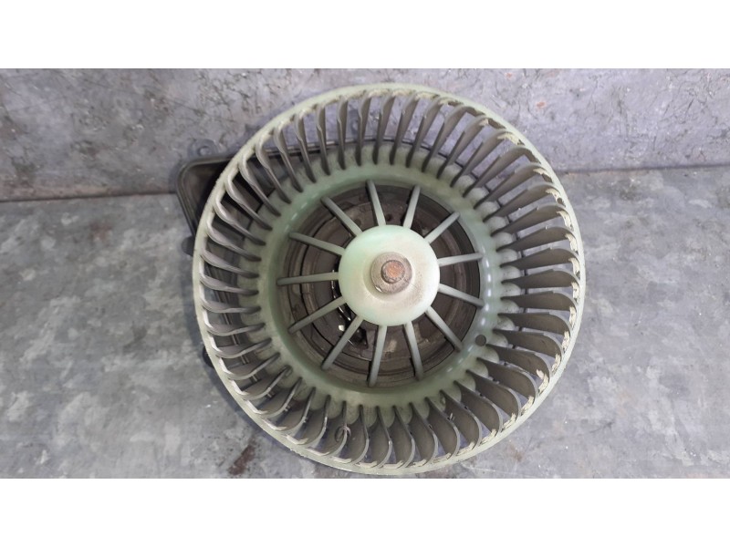 Recambio de motor calefaccion para citroen xsara berlina referencia OEM IAM 210681233F 740471233F 