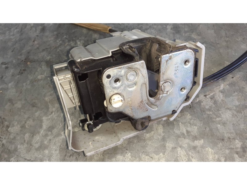 Recambio de cerradura puerta trasera derecha para fiat bravo (198) referencia OEM IAM 51827959  
