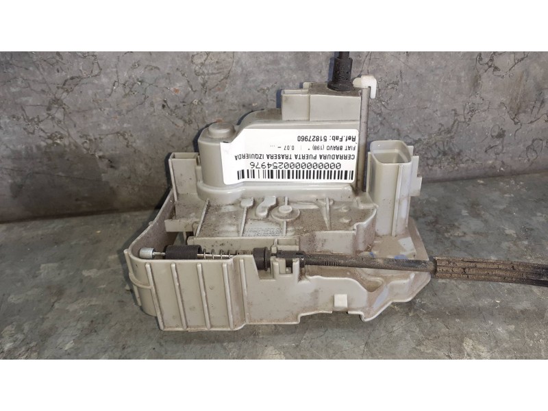 Recambio de cerradura puerta trasera izquierda para fiat bravo (198) referencia OEM IAM 51827960  