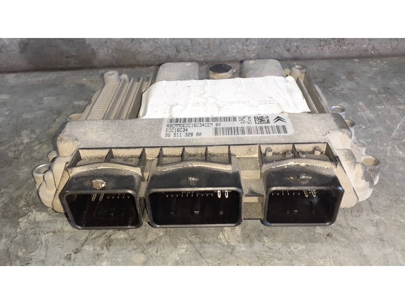 Recambio de centralita motor uce para citroen c4 berlina referencia OEM IAM 9651132880  