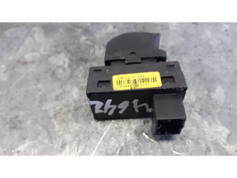 Recambio de mando elevalunas delantero derecho para fiat bravo (198) referencia OEM IAM 19510C191 404441950191 