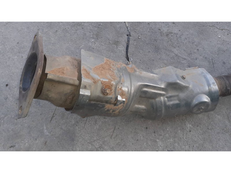 Recambio de catalizador para toyota prius+ referencia OEM IAM 33720  