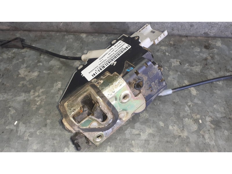 Recambio de cerradura puerta trasera izquierda para citroen c4 berlina referencia OEM IAM 9647175580E03 40717122 