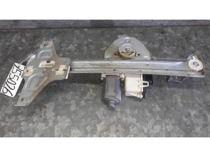 Recambio de elevalunas trasero derecho para citroen c4 berlina referencia OEM IAM 0130822238 ELECTRICO CON MOTOR