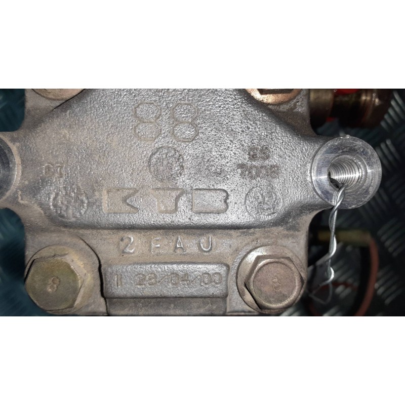 Recambio de bomba direccion para mitsubishi montero pinin (h60/h70) 1800 gdi (3-ptas.) referencia OEM IAM 2FAJ  ES7008