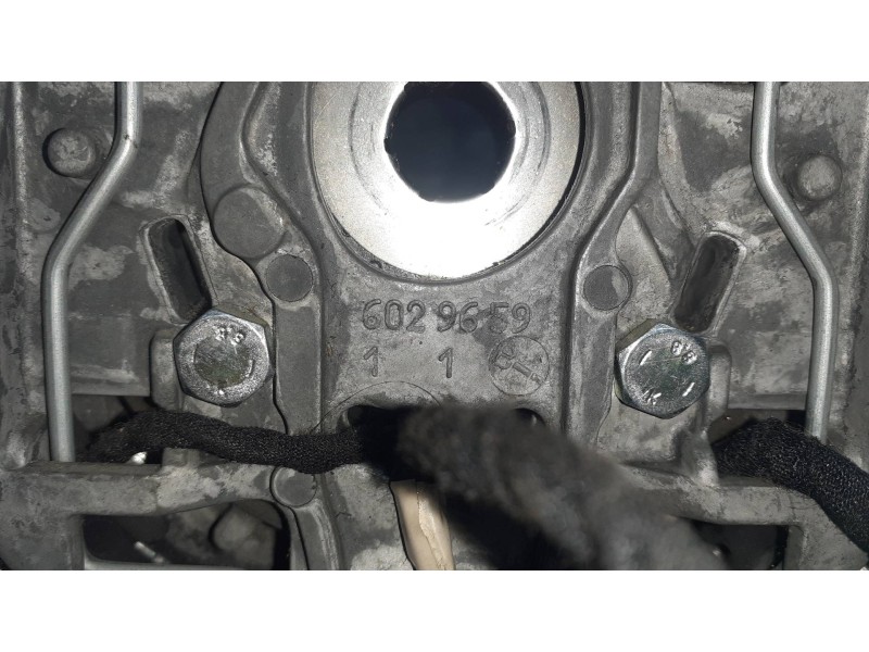 Recambio de volante para citroen c4 berlina referencia OEM IAM 96591807ZD 62ISB50116940 6029659