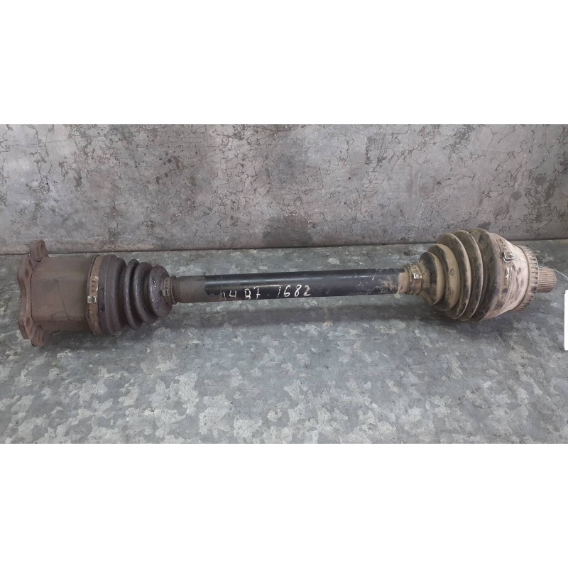 Recambio de transmision delantera izquierda para audi a4 berlina (8e) 2.0 tdi 16v (103kw) referencia OEM IAM 8E0407271AT  