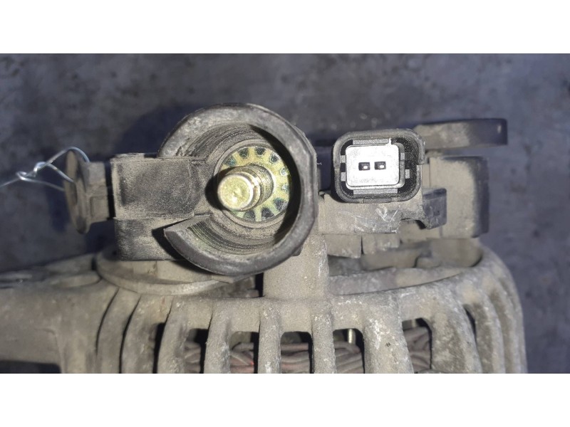 Recambio de alternador para citroen c4 berlina referencia OEM IAM 9646321820 0124525035 