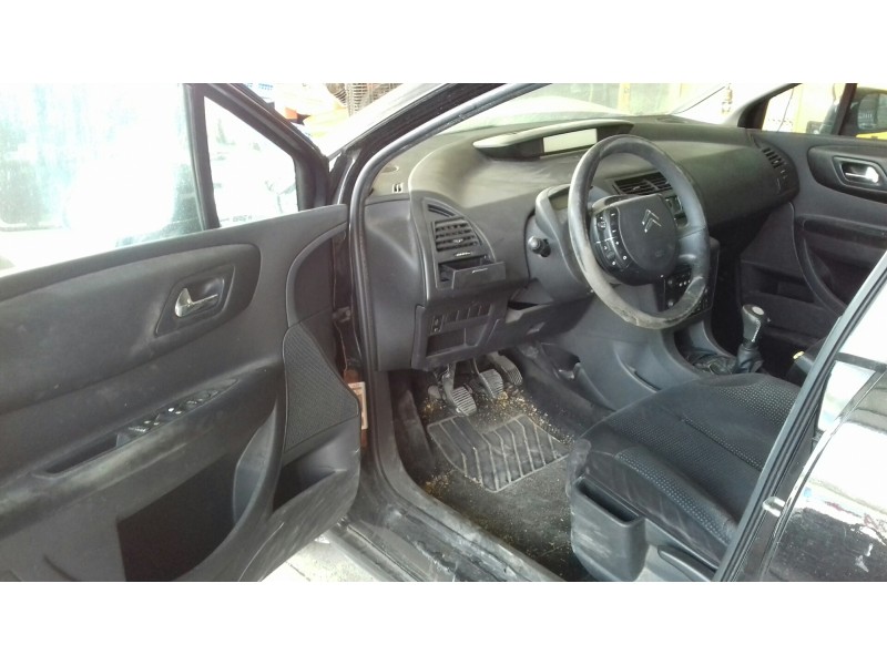 citroen c4 berlina del año 2008