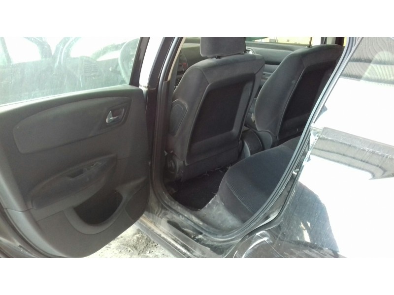 citroen c4 berlina del año 2008