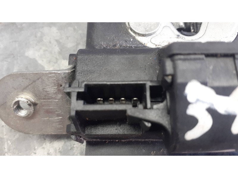 Recambio de cerradura maletero / porton para fiat bravo (198) referencia OEM IAM 55701971  