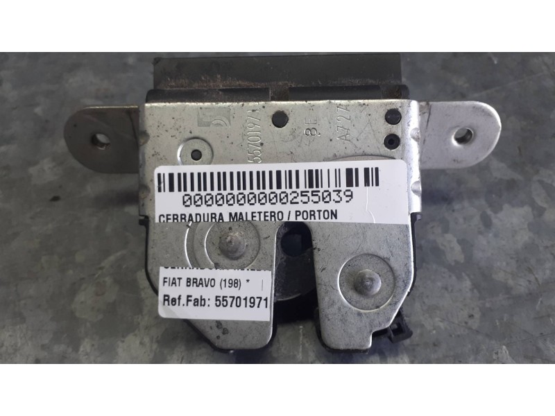 Recambio de cerradura maletero / porton para fiat bravo (198) referencia OEM IAM 55701971  