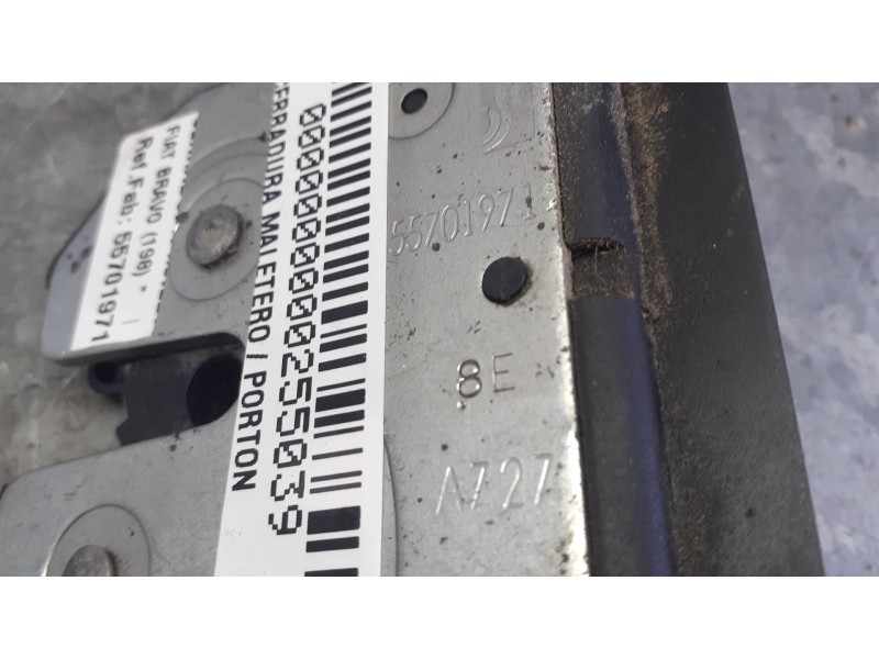 Recambio de cerradura maletero / porton para fiat bravo (198) referencia OEM IAM 55701971  