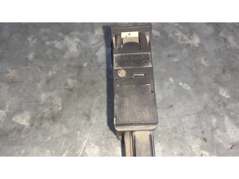 Recambio de mando regulacion faros para fiat scudo (222) referencia OEM IAM 1925698  