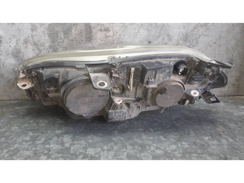 Recambio de faro derecho para fiat bravo (198) referencia OEM IAM 43700748 43701757 