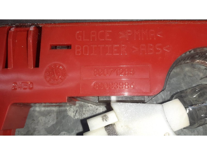 Recambio de luz central de freno para citroen berlingo cuadro referencia OEM IAM 9682830180 9688528980 89071289
