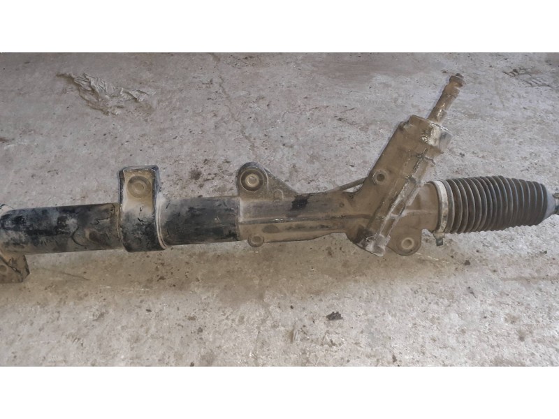 Recambio de cremallera direccion para mercedes-benz vito (w638) caja cerrada referencia OEM IAM A6384611101  