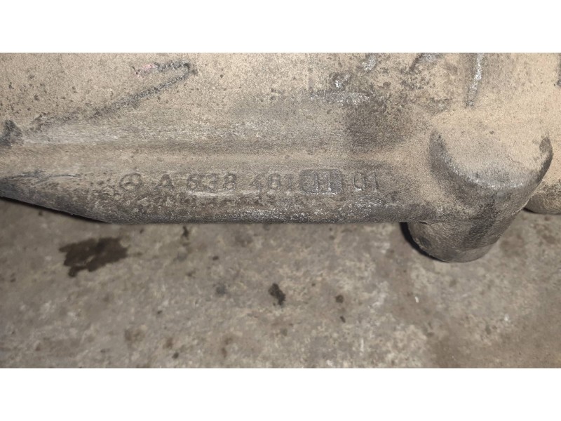 Recambio de cremallera direccion para mercedes-benz vito (w638) caja cerrada referencia OEM IAM A6384611101  