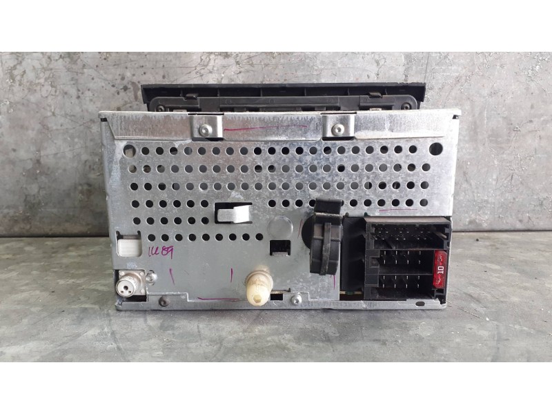 Recambio de sistema audio / radio cd para fiat bravo (198) referencia OEM IAM 735525868  