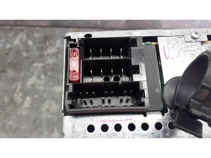 Recambio de sistema audio / radio cd para fiat bravo (198) referencia OEM IAM 735525868  