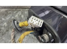 Recambio de retrovisor derecho para kia carens (un) referencia OEM IAM E4022576   2