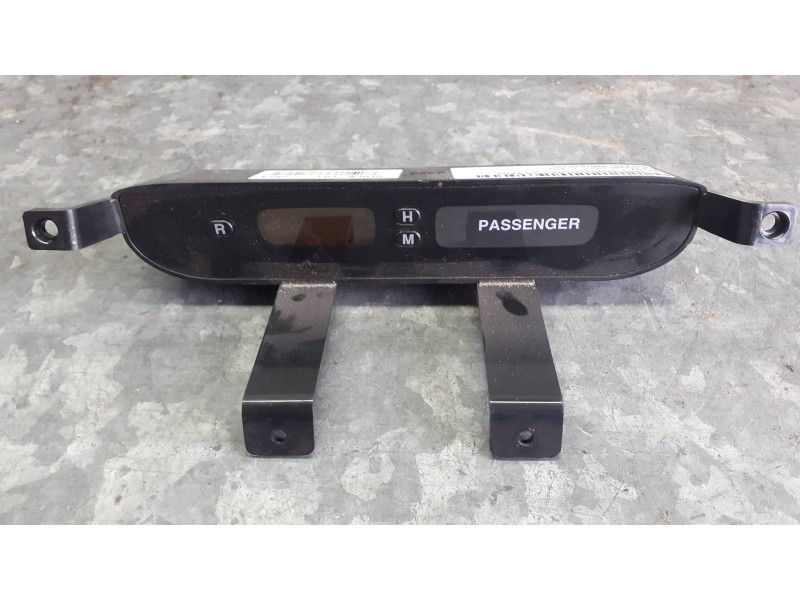 Recambio de reloj para kia carens (un) referencia OEM IAM 945101D100  