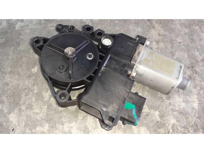 Recambio de motor elevalunas delantero izquierdo para kia carens (un) referencia OEM IAM   